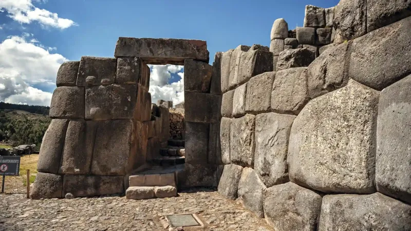 sacsayhuaman-cusco